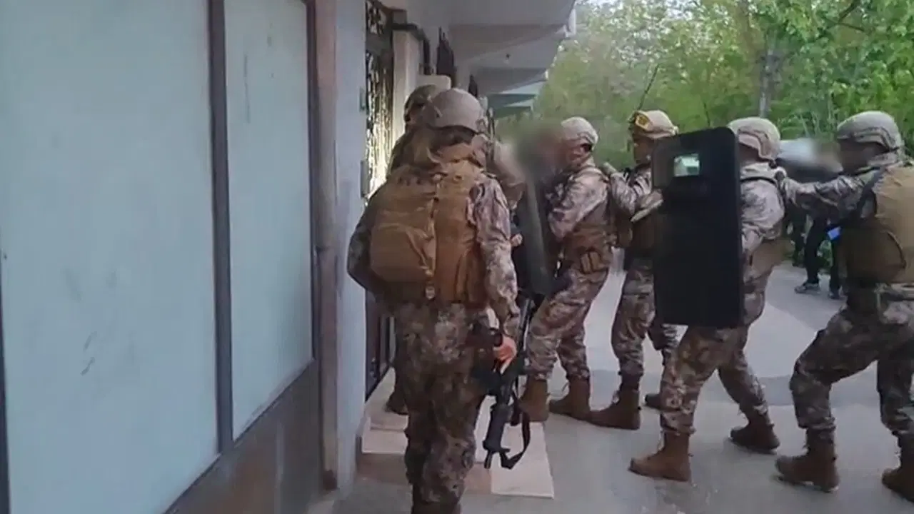 Kumar tuzağıyla tefecilik: Çiftçileri hedef alan çeteye operasyon