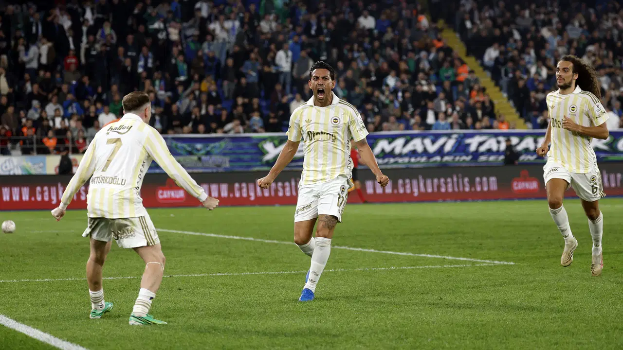 Spor yazarları Çaykur Rizespor - Fenerbahçe maçını değerlendirdi: '3 farklı skor kimseyi aldatmasın!'