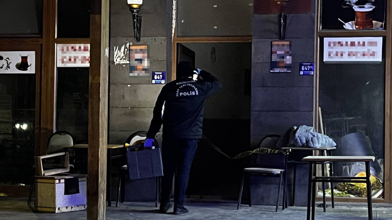 Kayseri'de kıraathanede bıçaklı kavga: 1 yaralı