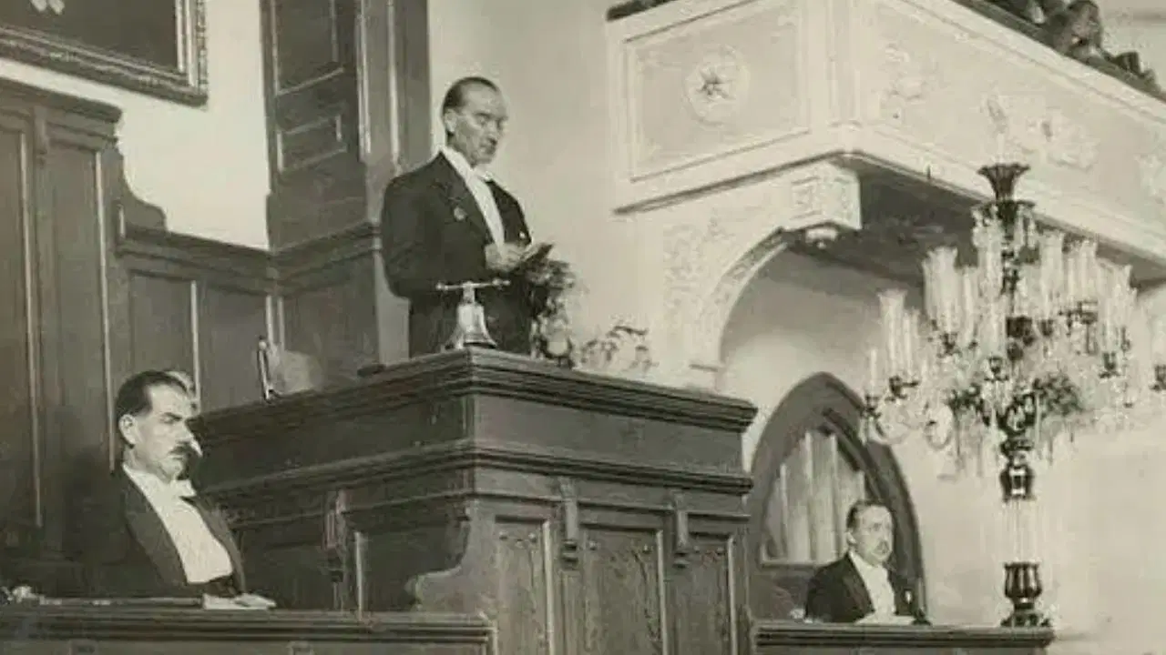 Atatürk Nutuk’u Neden Yazdı?