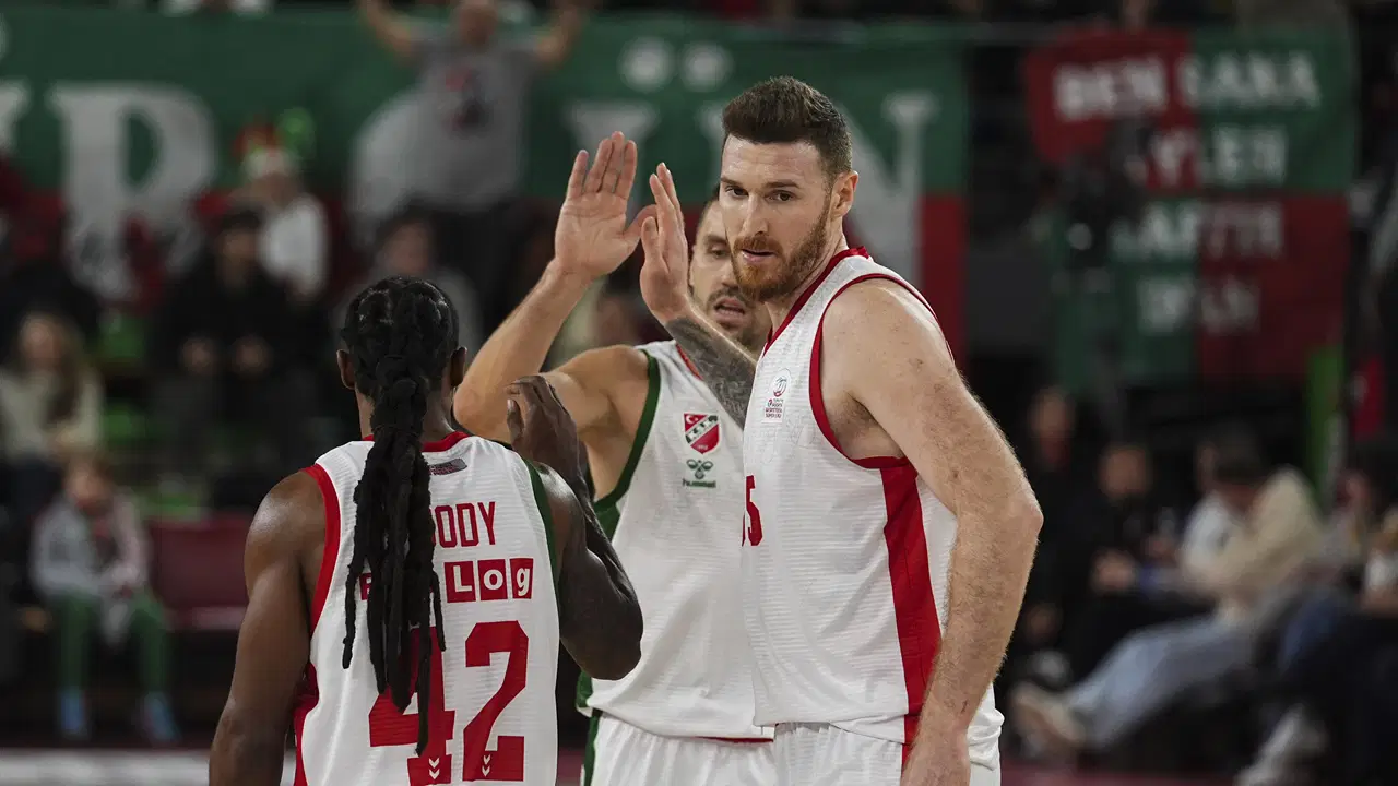 Karşıyaka, Tofaş'ı mağlup etti!