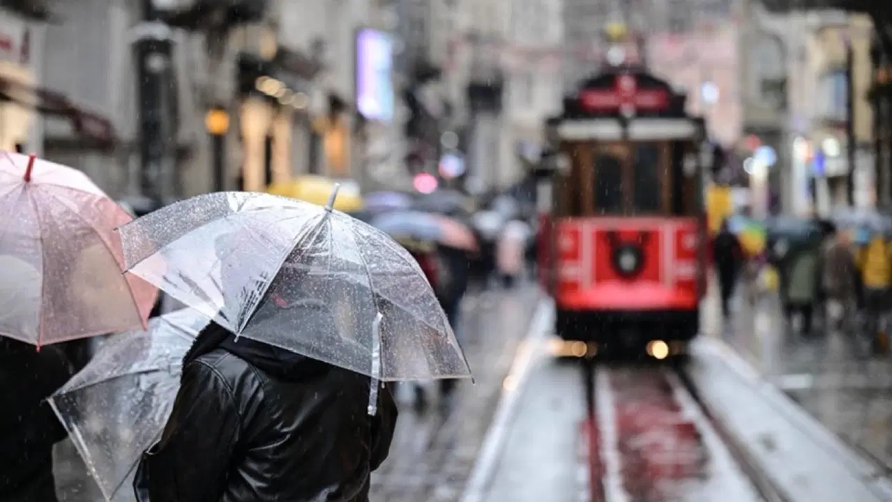 Yeni yağış dalgası Trakya’dan giriş yaptı... İstanbul için saat verildi