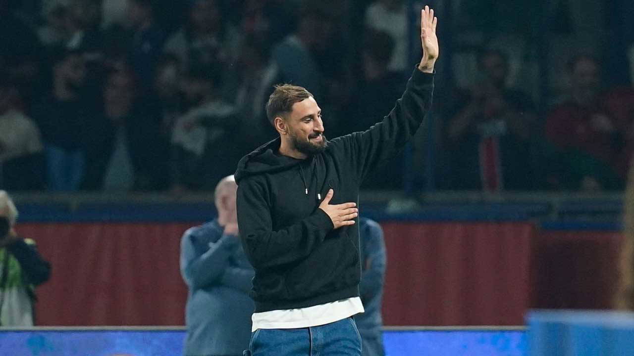 Donnarumma, PSG taraftarına veda etti!
