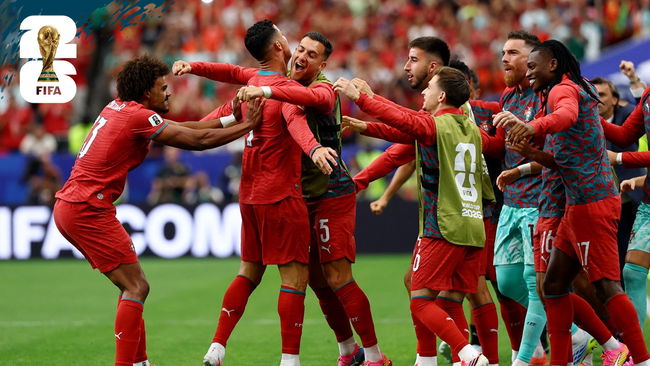 Ronaldo tarihe geçti