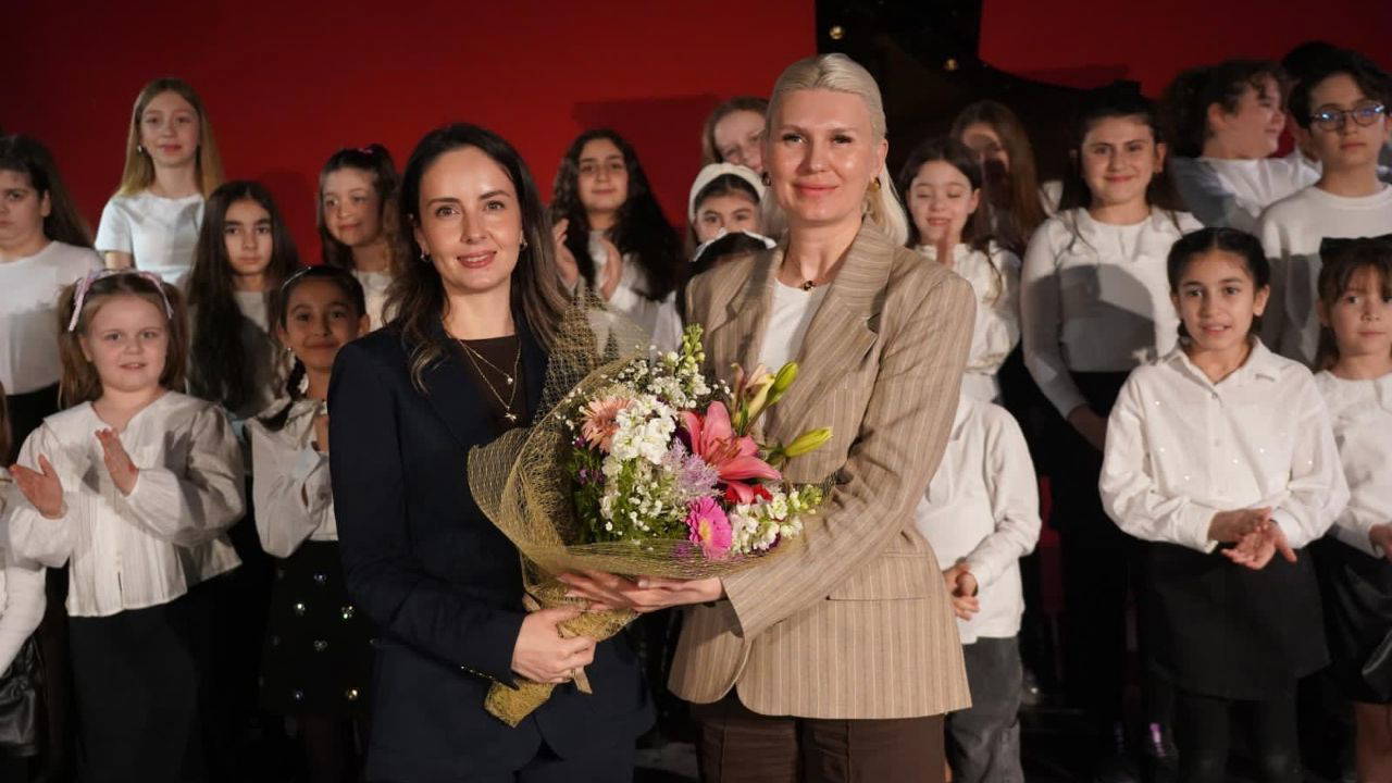 Bilecikli sanat akademisi öğrencileri yeteneklerini Bursa'da sergiledi