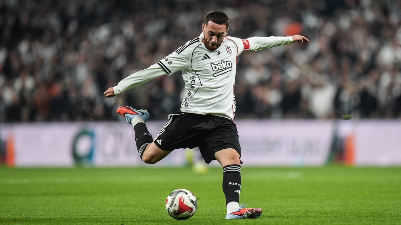 Rıdvan Dilmen'den Orkun Kökçü eleştirisi! 'Kaptan olmak, yazı tura gibi bir seçenek yapmak değildir'