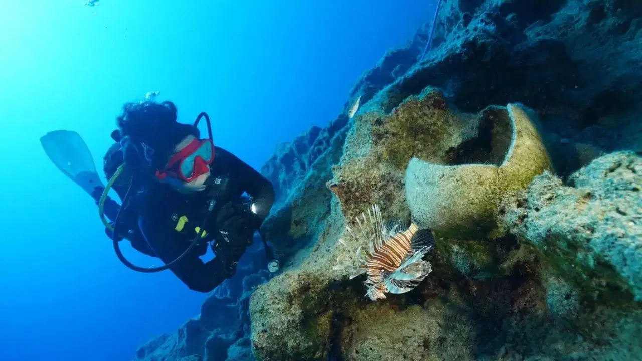 Dünya sualtı arkeoloji tarihinde rekor: Antalya açıklarında 4 bin 700 yıllık en eski gemi batığı bulundu