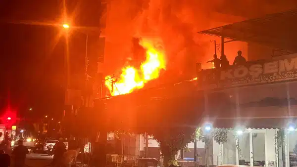 İzmir Ödemiş'te ekmek fırınında yangın çıktı
