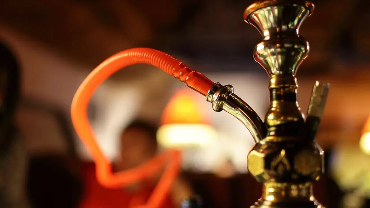 Nargile etkisi ile 'zehirlenme' şüphesi: 6 kişiyi hastaneye kaldırıldı