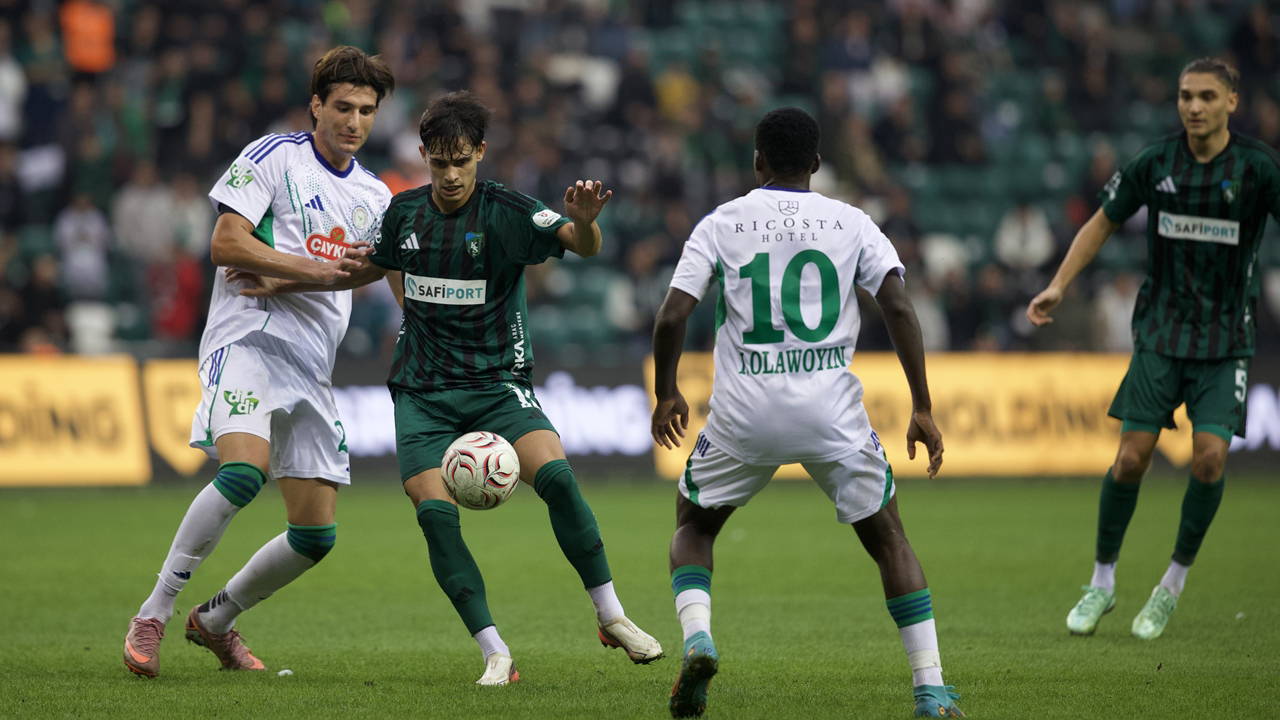 Kocaelispor - Rizespor maçında gol sesi çıkmadı