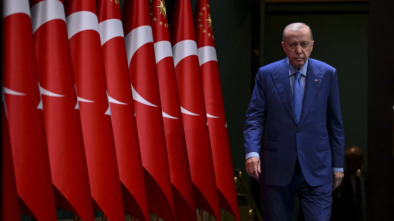 Son Dakika... Erdoğan'dan 'fon krizi' açıklaması: Muhalefeti hedef aldı, 'hiç kimsenin yatırımcıları tedirgin etmeye hakkı yoktur' dedi
