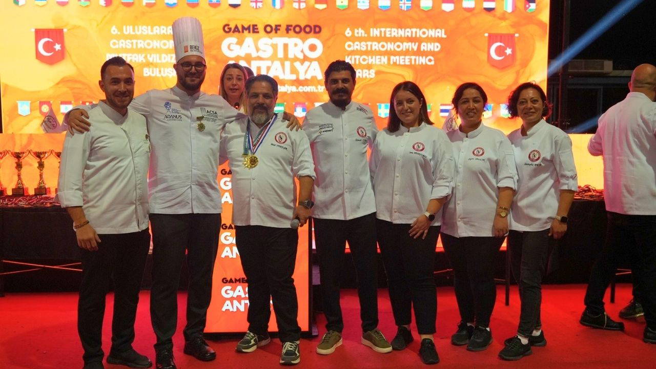 Dünya şefleri GastroAntalya'da buluştu