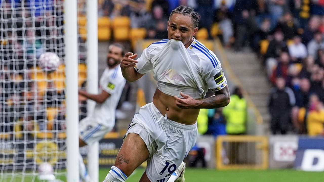 Leeds United'dan hızlı geri dönüş
