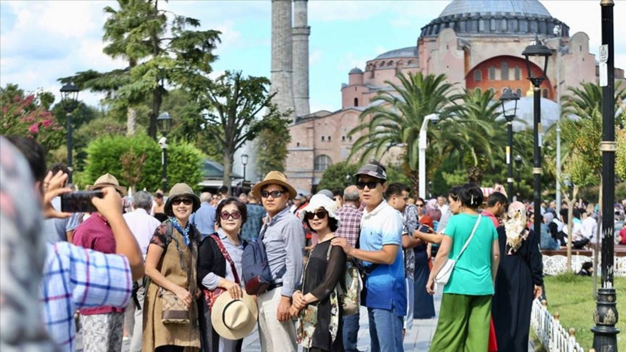 En fazla turist çeken ülkeler listesi yayımlandı: Türkiye'nin sırası şaşırttı!