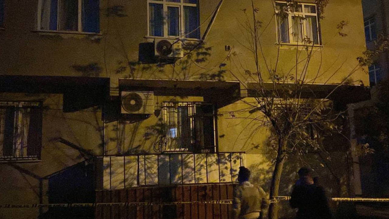 Gebze’de bir binanın daha kolonları çatladı: 3 aile tahliye edildi