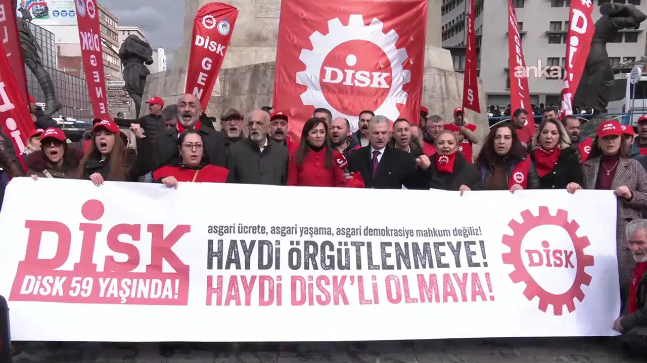 DİSK 59 yaşında: 'Bizi kurtaracak olan kendi güçlü kollarımızdır'