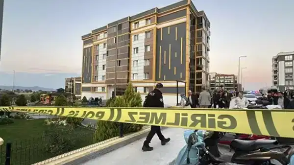 Sağlık astsubayı, tartıştığı emekli astsubayı öldürdü