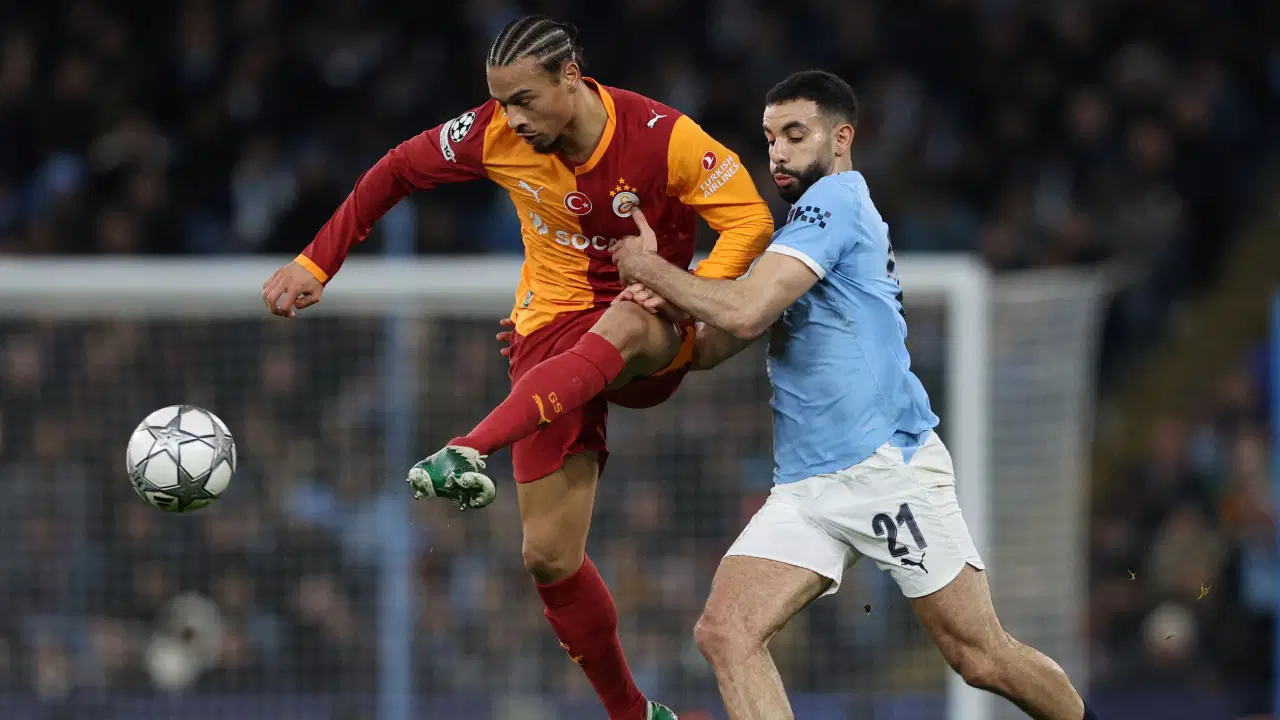 Leroy Sane'den Galatasaray'a kötü haber: Oyuna devam edemedi!