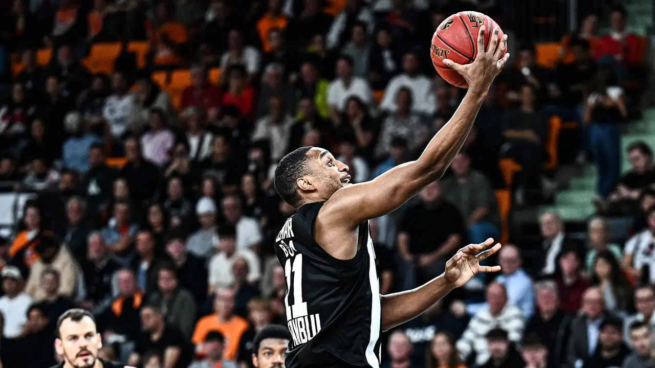 Beşiktaş GAİN, son çeyrekte kazandı!