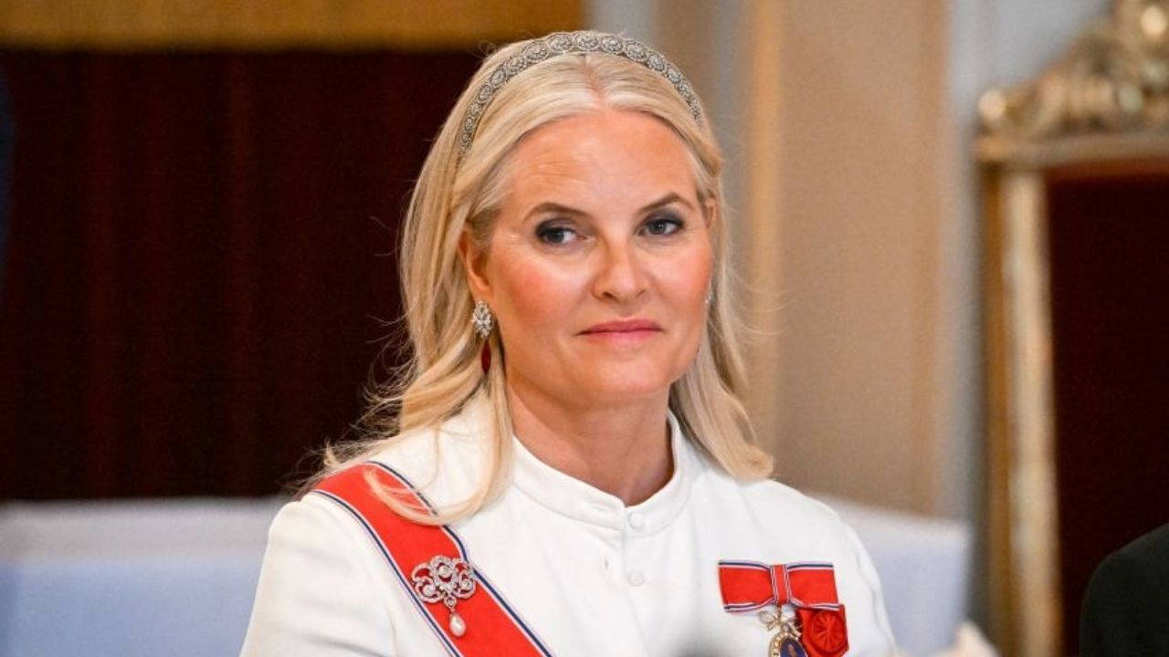 Norveç Sarayı'nda Epstein depremi: Veliaht Prenses Mette-Marit sessizliğini bozdu!