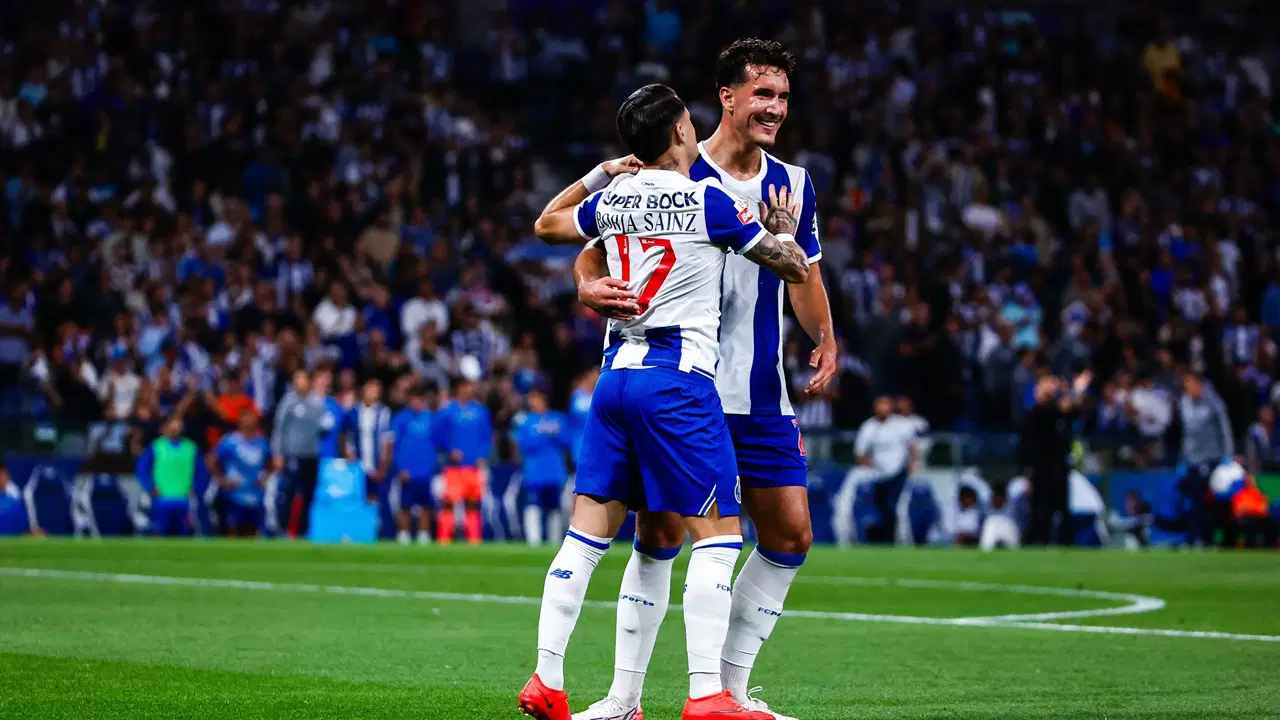 Forvet transferinde mutlu son: Galatasaray, Deniz Gül'ü KAP'a bildirdi