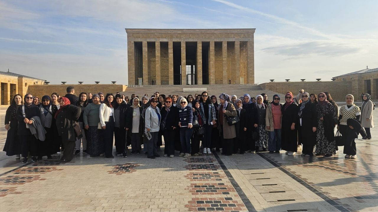 Üreten kadınlar Ata’nın huzurunda