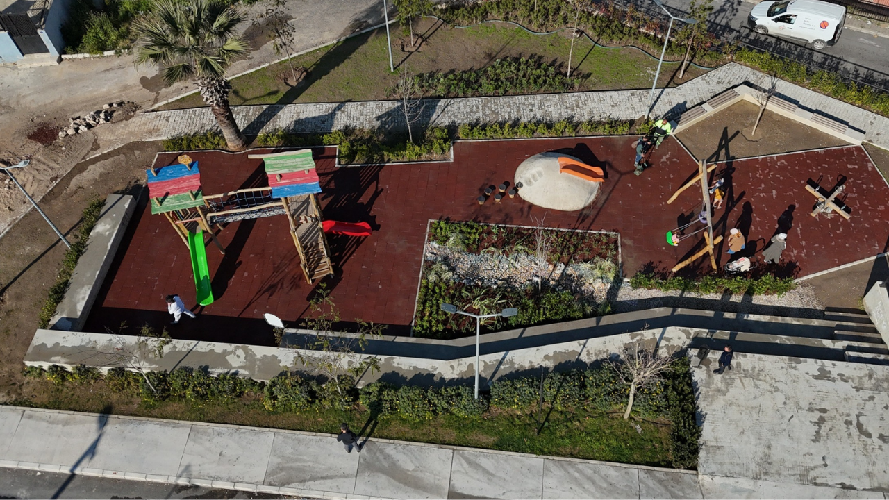 Konak'taki Narin Parkına yağmur bahçesi