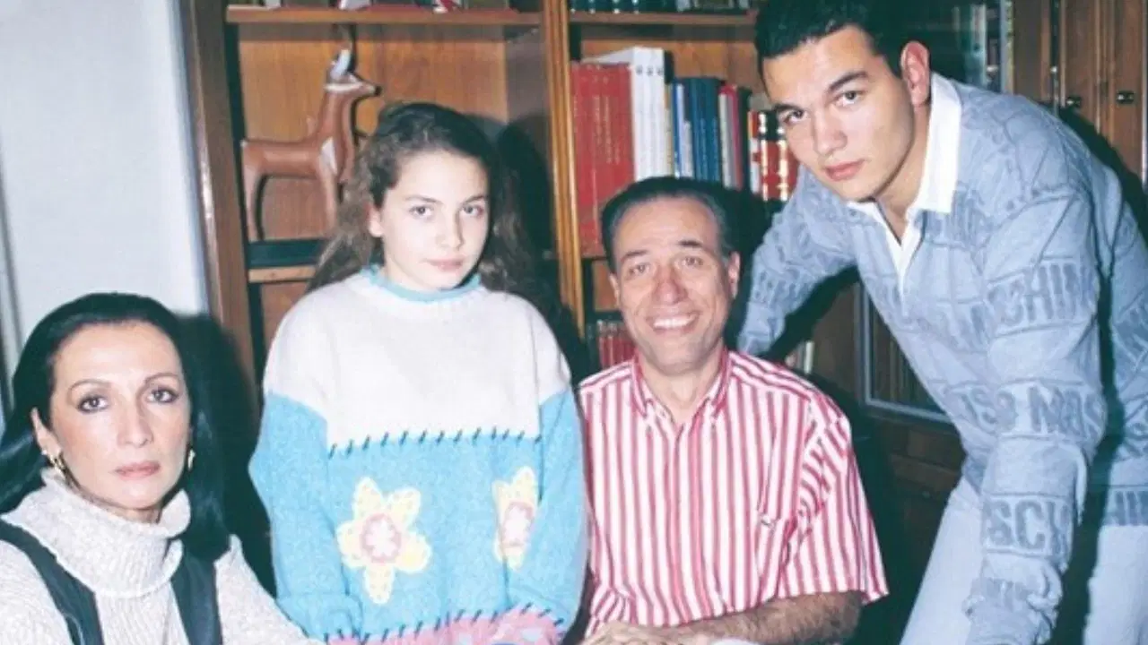 Kemal Sunal'ın 25. ölüm yıl dönümünde Sunal Ailesi'nden duygusal paylaşımlar: 'Sensiz çok eksiğiz'