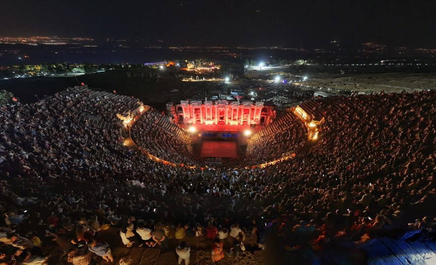 ‘Zorba’ Hierapolis Antik Tiyatrosu’nda sahnelendi