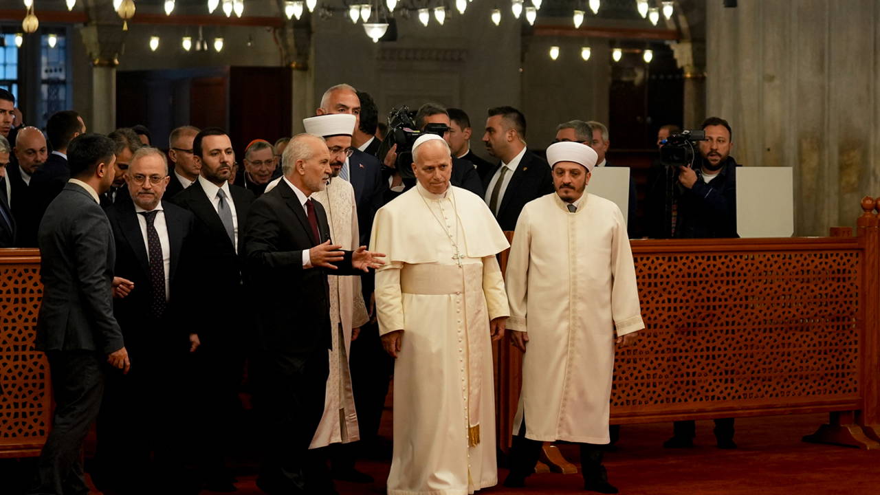 Papa 14. Leo, İstanbul'da: Sultanahmet'i ziyaret etti