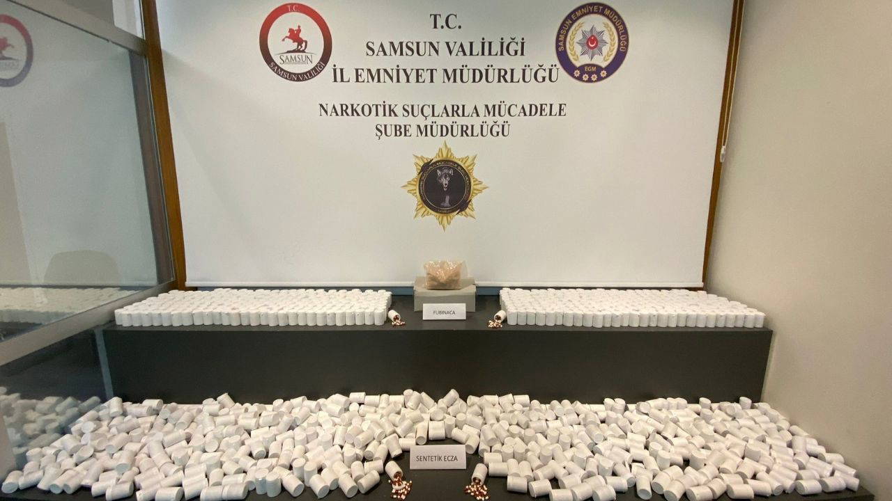 Bulaşık makinesinde 53 bin uyuşturucu hap ele geçirildi