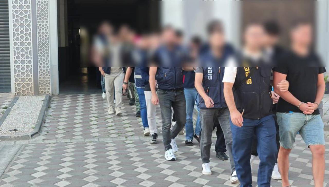 Borsa yatırımı vaadiyle 4.5 milyon liralık vurgun yaptılar: 8 tutuklama