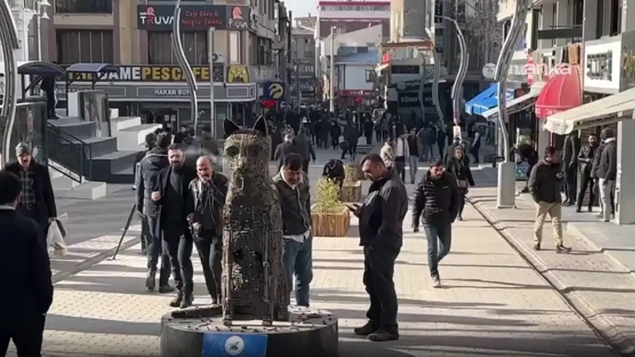 Van'da yeni asgari ücrete tepkiler: '40 yıl öncesinden daha kötü durumdayız'