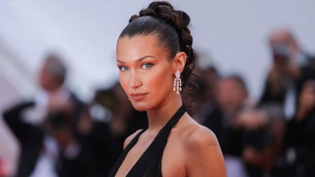 Dünyaca ünlü model Hadid artık nefes bile alamadığını açıkladı