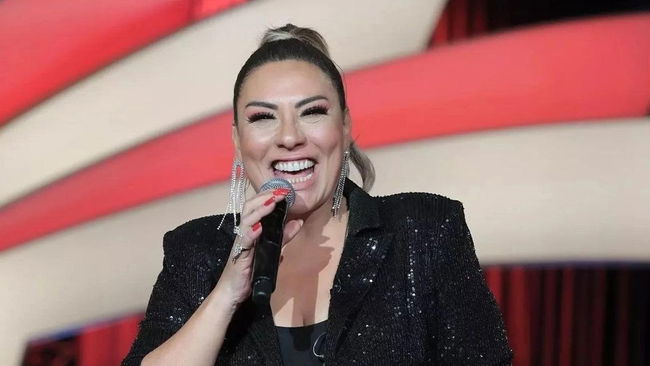 Işın Karaca'dan zayıflama eleştirilerine zehir zemberek yanıt
