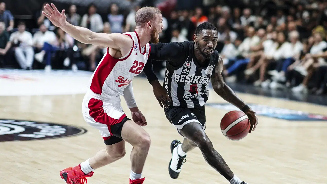 Beşiktaş GAİN, Basketbol Süper Ligi'nde finale çıktı: Fenerb