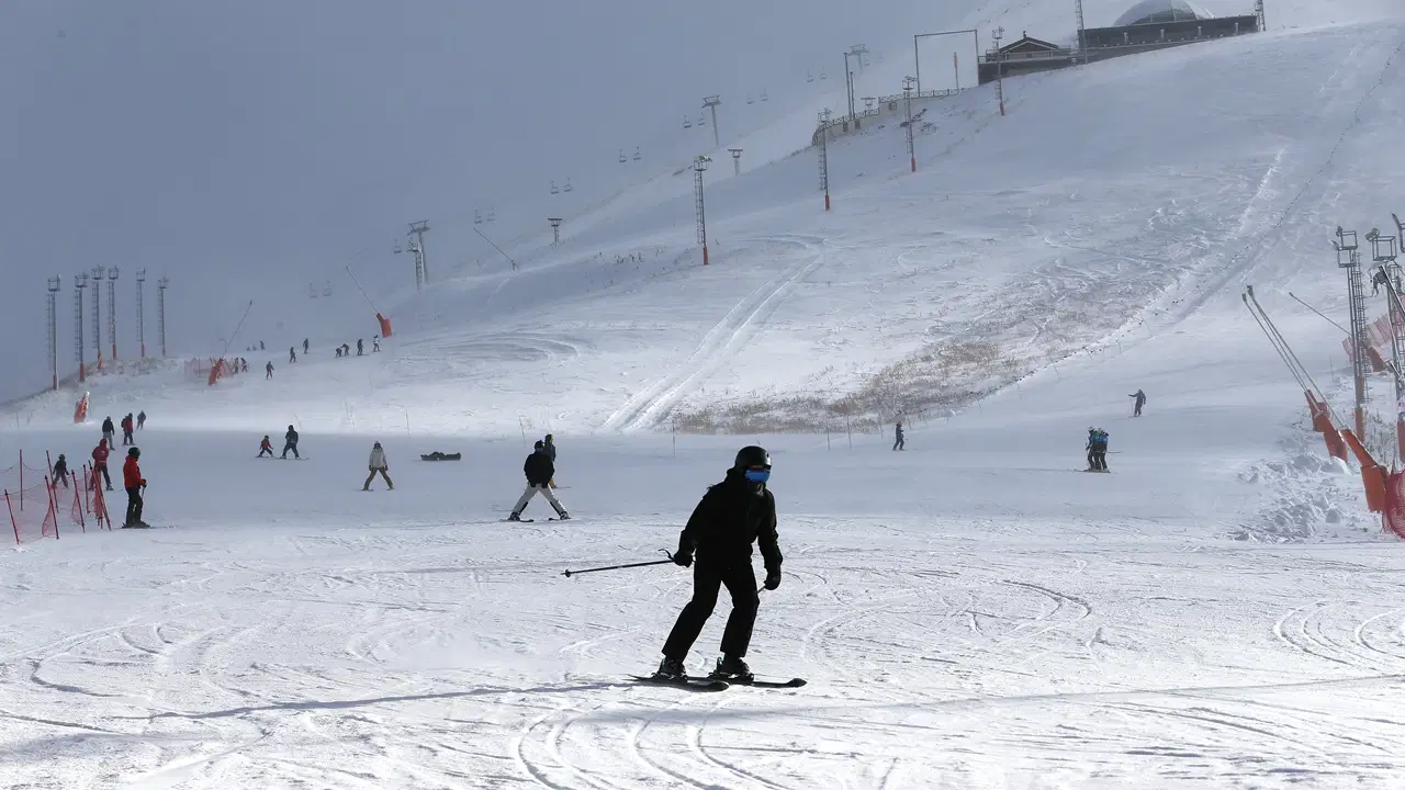 Kayak merkezlerindeki kar kalınlığı belli oldu
