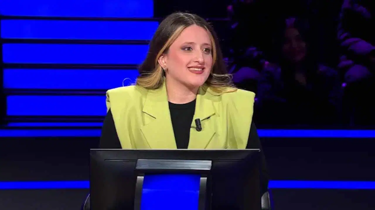 Kim Milyoner Olmak İster'de şaşkına çeviren an: Yarışmacı ilk soruda elendi