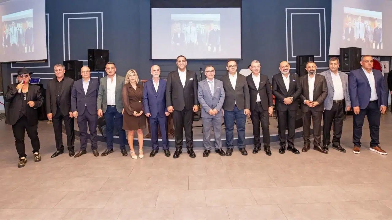 İzmirli Bingöllüler öğrenciler ve SMA hastası Efraim için buluştu