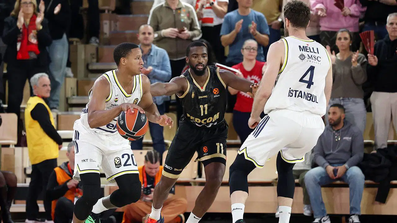 Fenerbahçe Beko'dan tarihi geri dönüş!