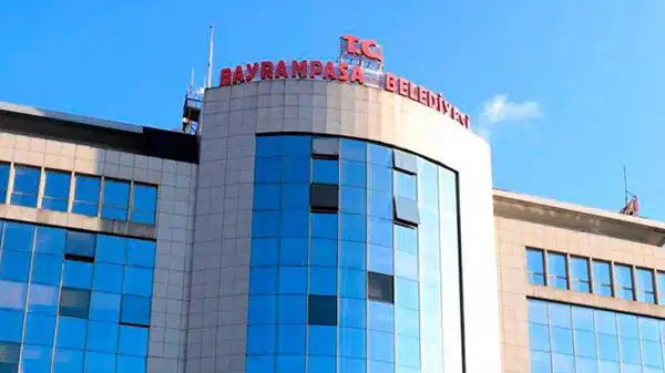 Bayrampaşa Belediyesi'ne yönelik operasyonlarda iki yeni gelişme: Bir kişi tutuklandı, bir kişi 'etkin pişmanlıktan' yararlandı