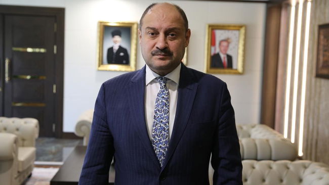 Yoluna bağımsız devam ediyor