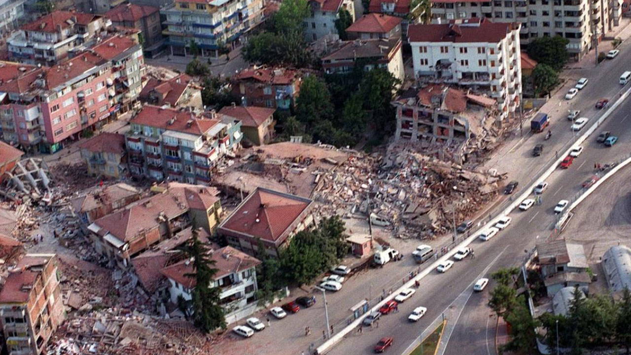 Balıkesir'de Marmara Depremi’nde hayatını kaybedenler anılacak