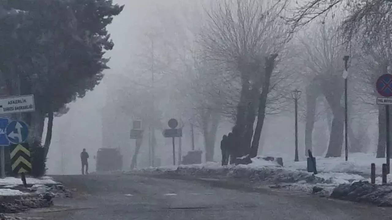 Diyarbakır’da sis etkili oldu!