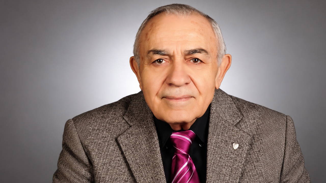 Gazeteci ve yazar Şefik Kantar hayatını kaybetti