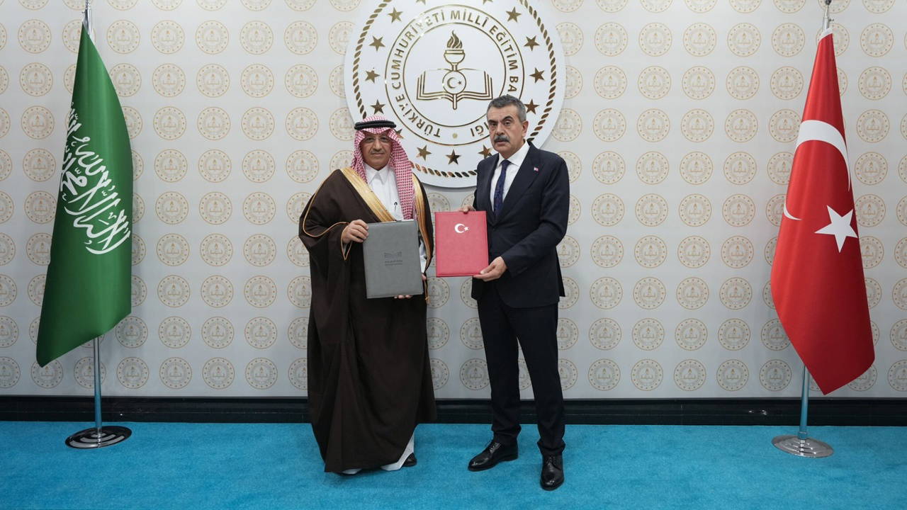 Türkiye-Suudi Arabistan arasında eğitim işbirliği anlaşması imzalandı