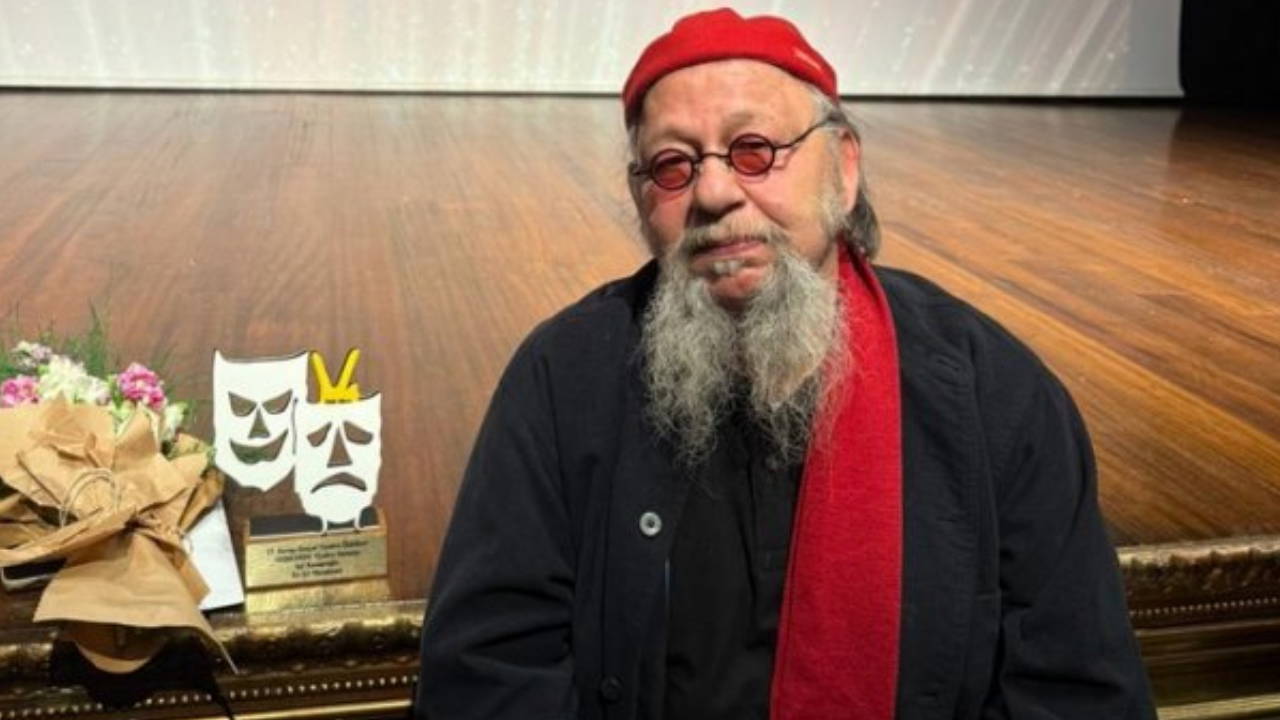 Baba Sahne'de hem kutlama hem ödül