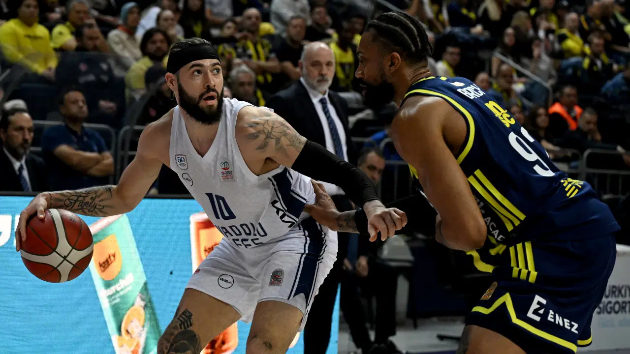 Anadolu Efes'ten kötü seri