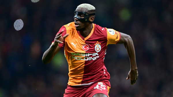 Ameliyatın ardından Galatasaray Takım Doktoru Yener İnce'den Victor Osimhen açıklaması!