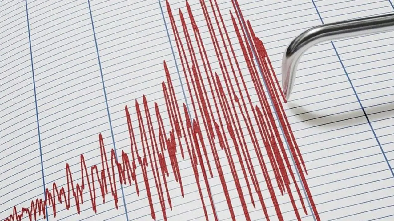 Marmara'da sismik hareketlilik: İstanbul ve Yalova açıklarında peş peşe depremler